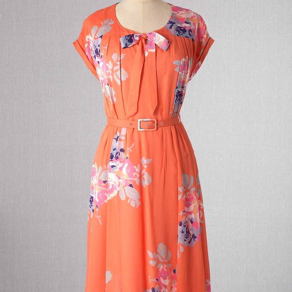 Boden Bow Front Dress 10R perfect for spring
